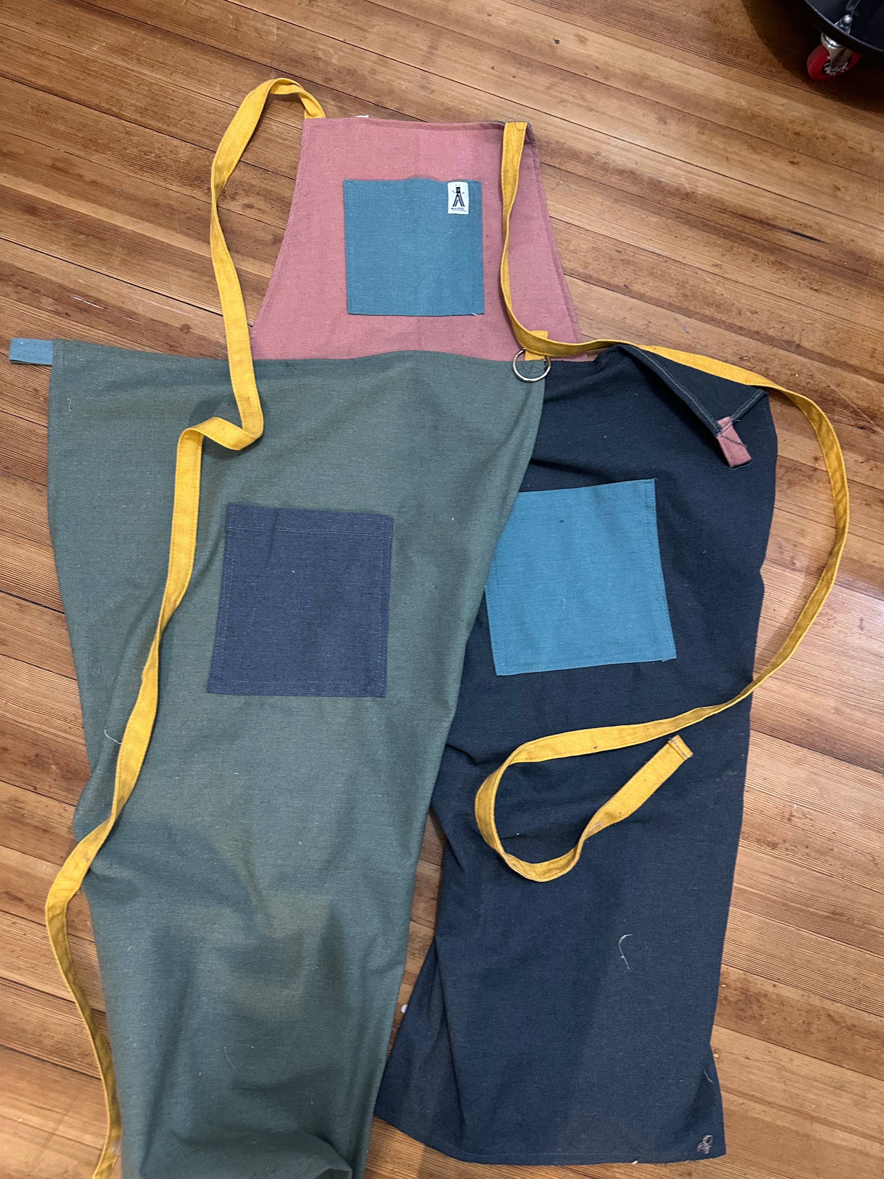 Walking Apron | Limited Edition | Slip Shady