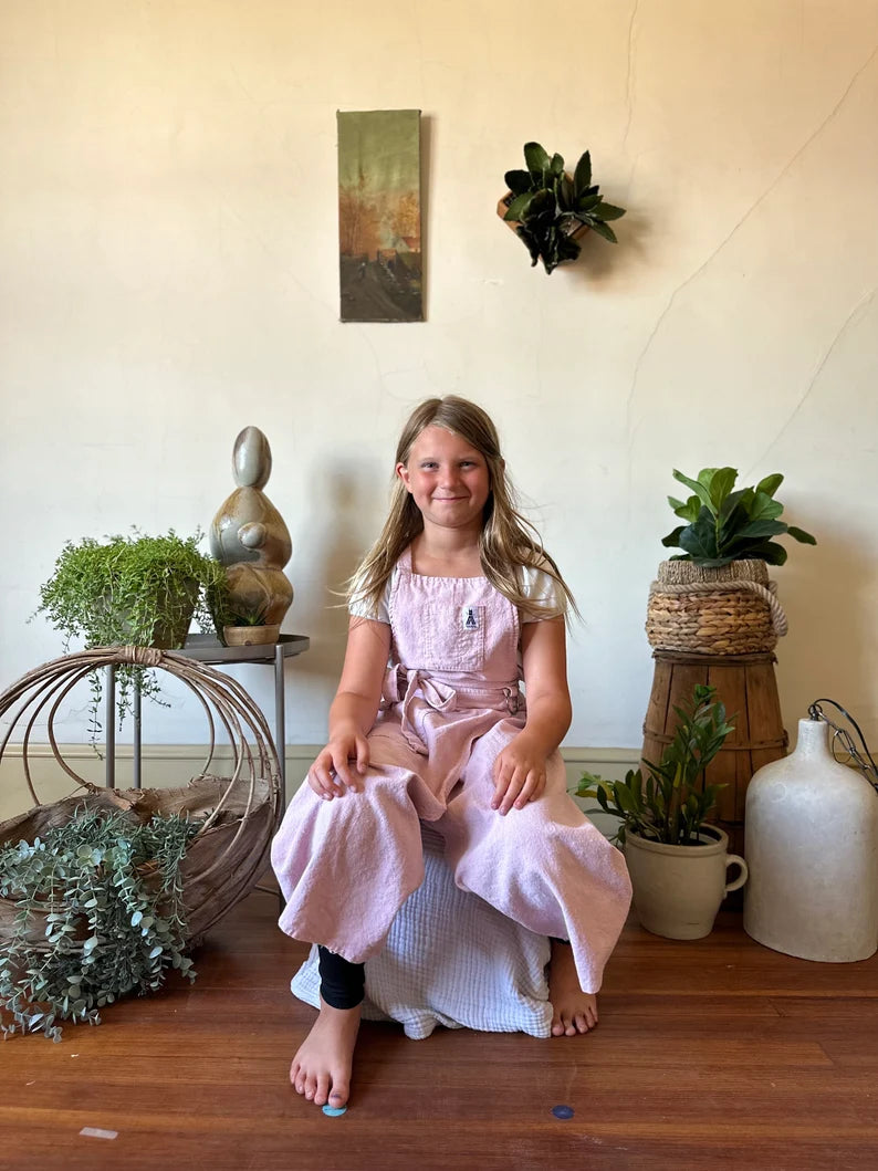 Kid's Walking Apron